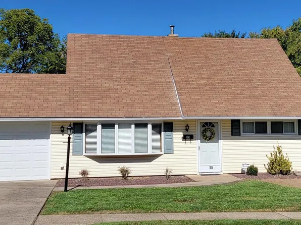 15 Vermont Turn, Levittown, PA 19054