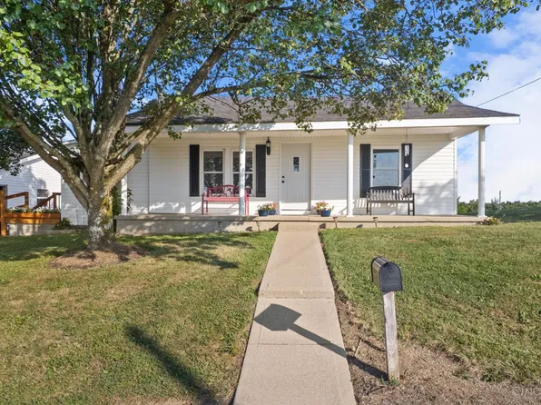 1533 Ebenezer Rd, Manchester, OH 45144