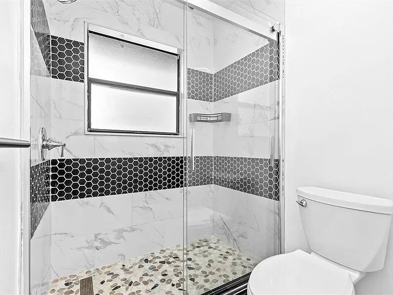4045 Arrowwood Ct — Photo 14