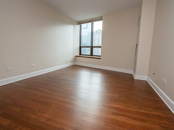 5th image of 400 N La Salle Dr APT 2507