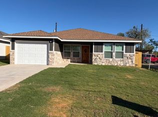 102 W Ave S, San Angelo, TX 76901