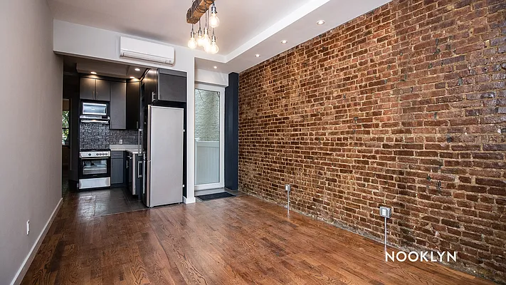 Rented by Nooklyn NYC LLC | media 1