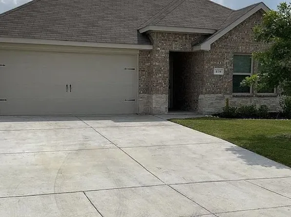 279 Thoroughbred St, Waxahachie, TX 75165