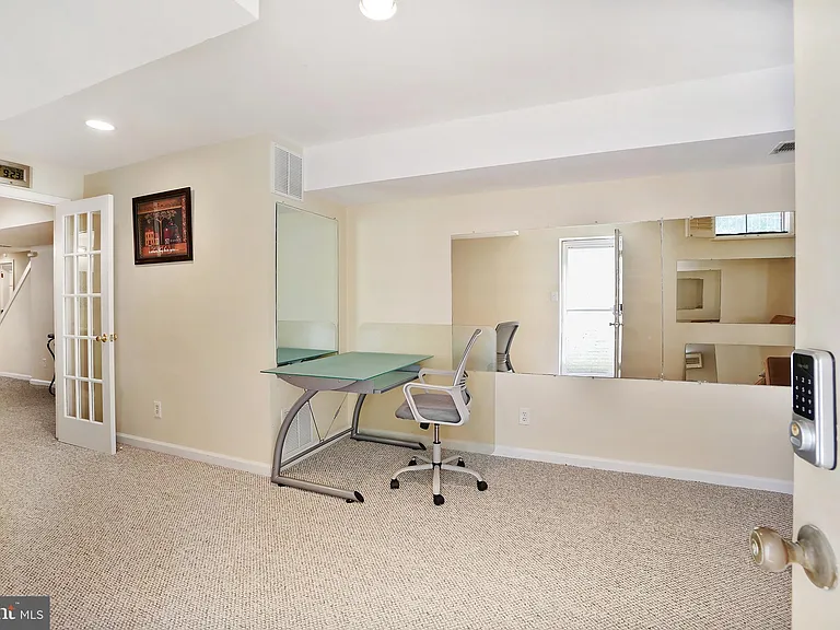 2505 Falling Brook Ter — Photo 18