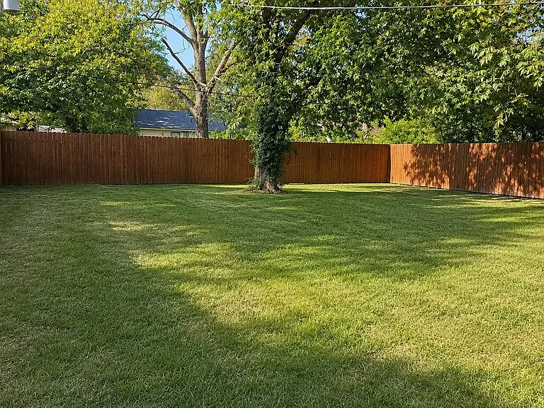 2889 Montague Ave — Photo 7