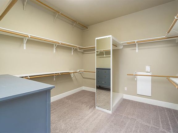 5th image of 1414 Norman Hill Ln