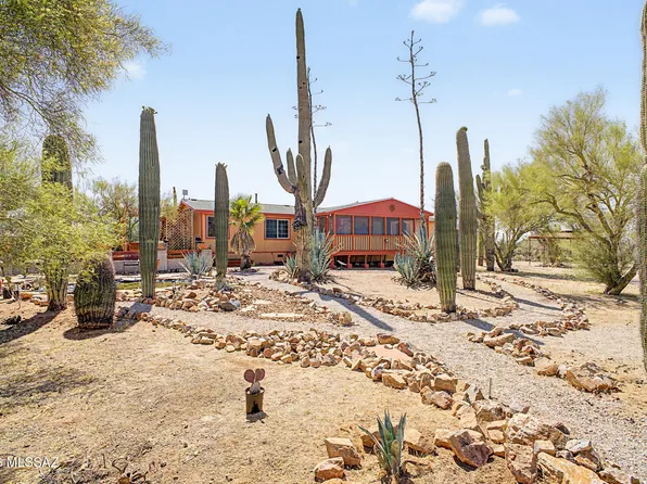 6225 N Van Ark Rd, Tucson, AZ 85743