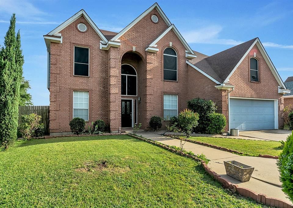 1st image of 4121 Brookway Dr