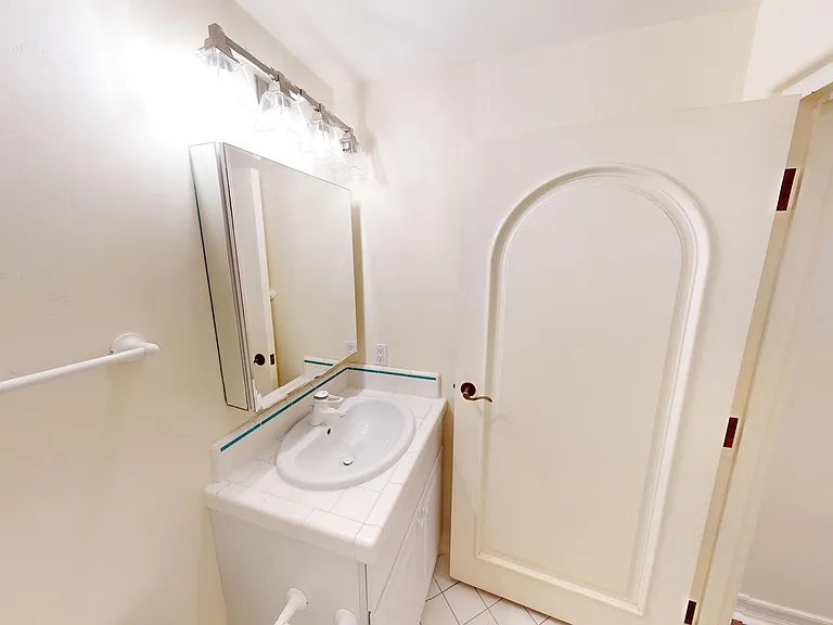 1029 Park Pl — Photo 24