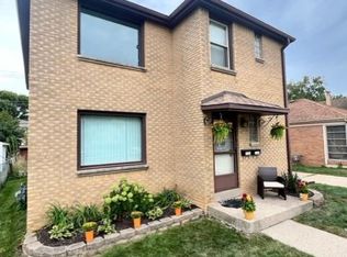 2164 S 80th St, Milwaukee, WI 53219