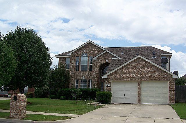 612 Cherry Tree Dr.