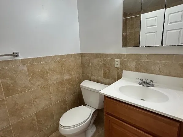 34 Van Nostrand Avenue image 12 of 16