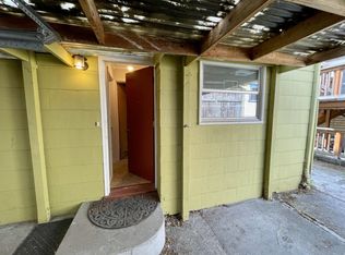 332 17th Ave E APT C, Seattle, WA 98112