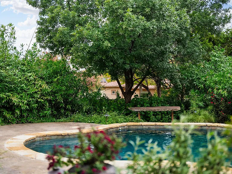 308 Golden Bear Dr — Photo 8