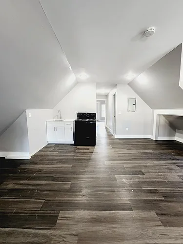 1058 Anna St #3 Photo 1