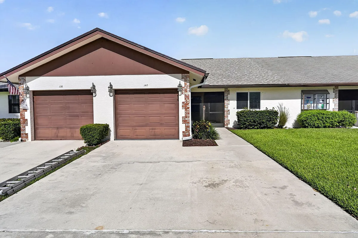 Building Photo - 140 Moccasin Trl S