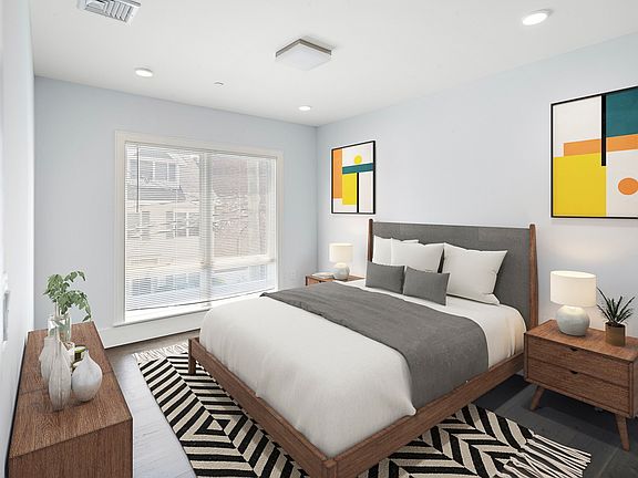 4th image of 214 Market St APT 204