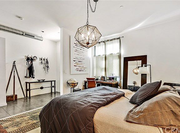 4th image of 133 The Promenade N Unit 524