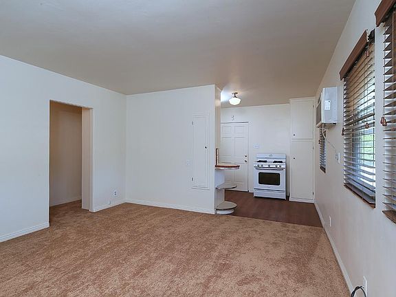 5th image of 401 W Sierra Madre Blvd #6