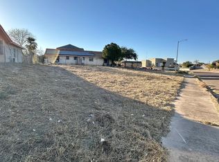 93 Prada Machin Dr, Laredo, TX 78046