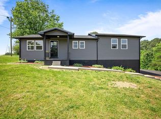 69 P Lindsey Rd, Brownsville, KY 42210