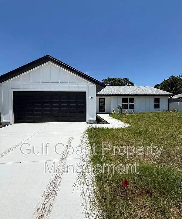 3294 W Price Blvd