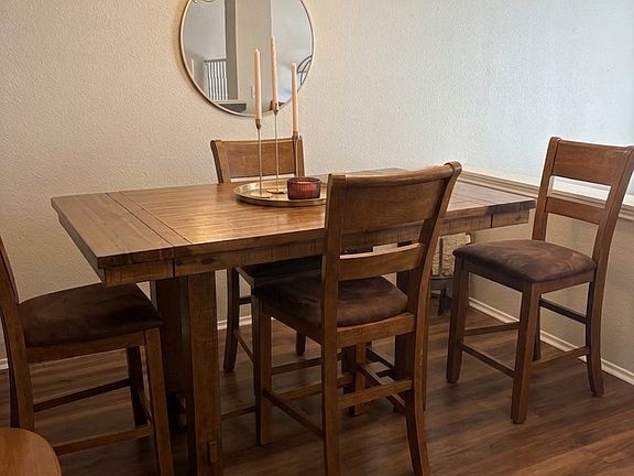 4th image of 10254 Dover Rdg APT 804