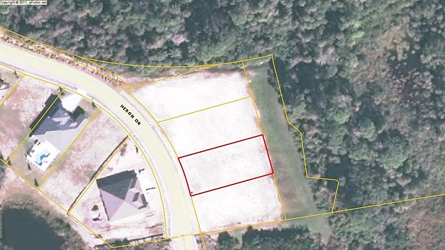 1st image of 209 Heron Dr