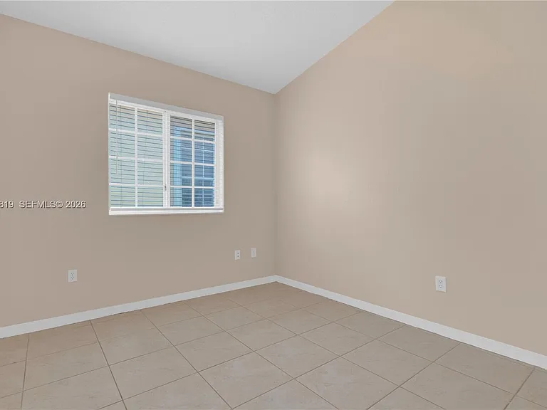 15339 SW 32nd Ter — Photo 28