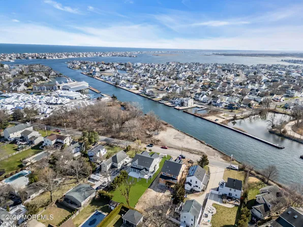 729 Mount Place, Point Pleasant, NJ 08742