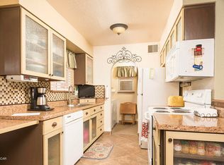 2012 Camelot Dr, Las Cruces, NM 88005