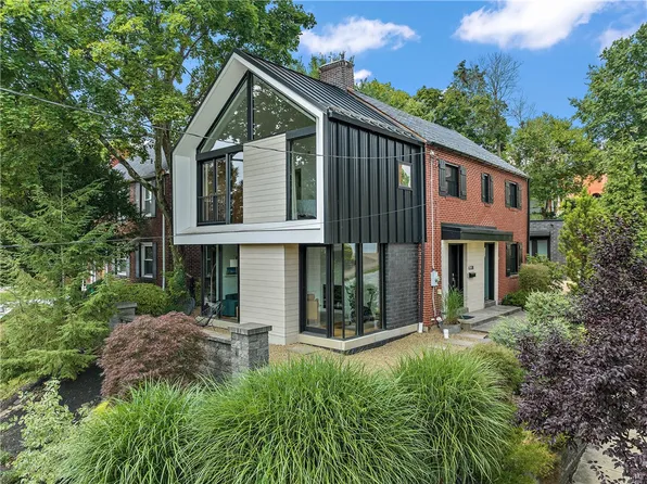 6338 Bryant St, Pittsburgh, PA 15206