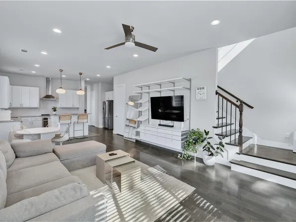 228 Wimberly St, Fort Worth, TX 76107
