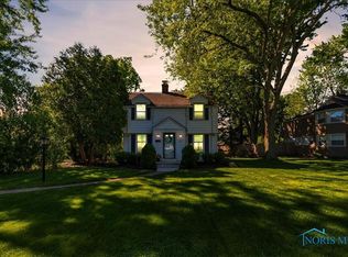 420 E 6th St, Perrysburg, OH