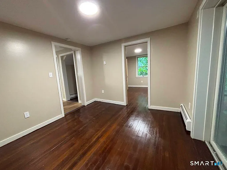 5 Seminary Rd — Photo 12