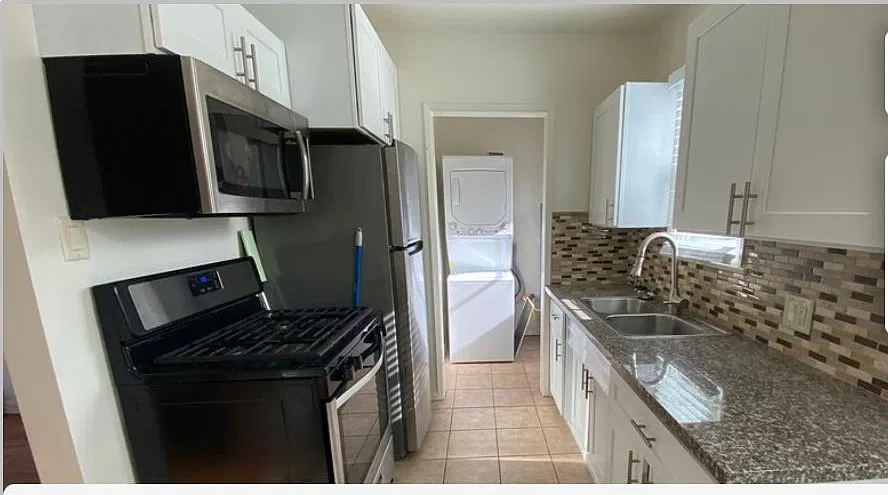 1 bed, $2,595 — Photo 3