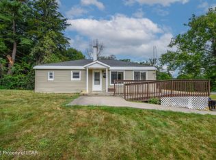 512 Powell Ave, Clarks Summit, PA 18411