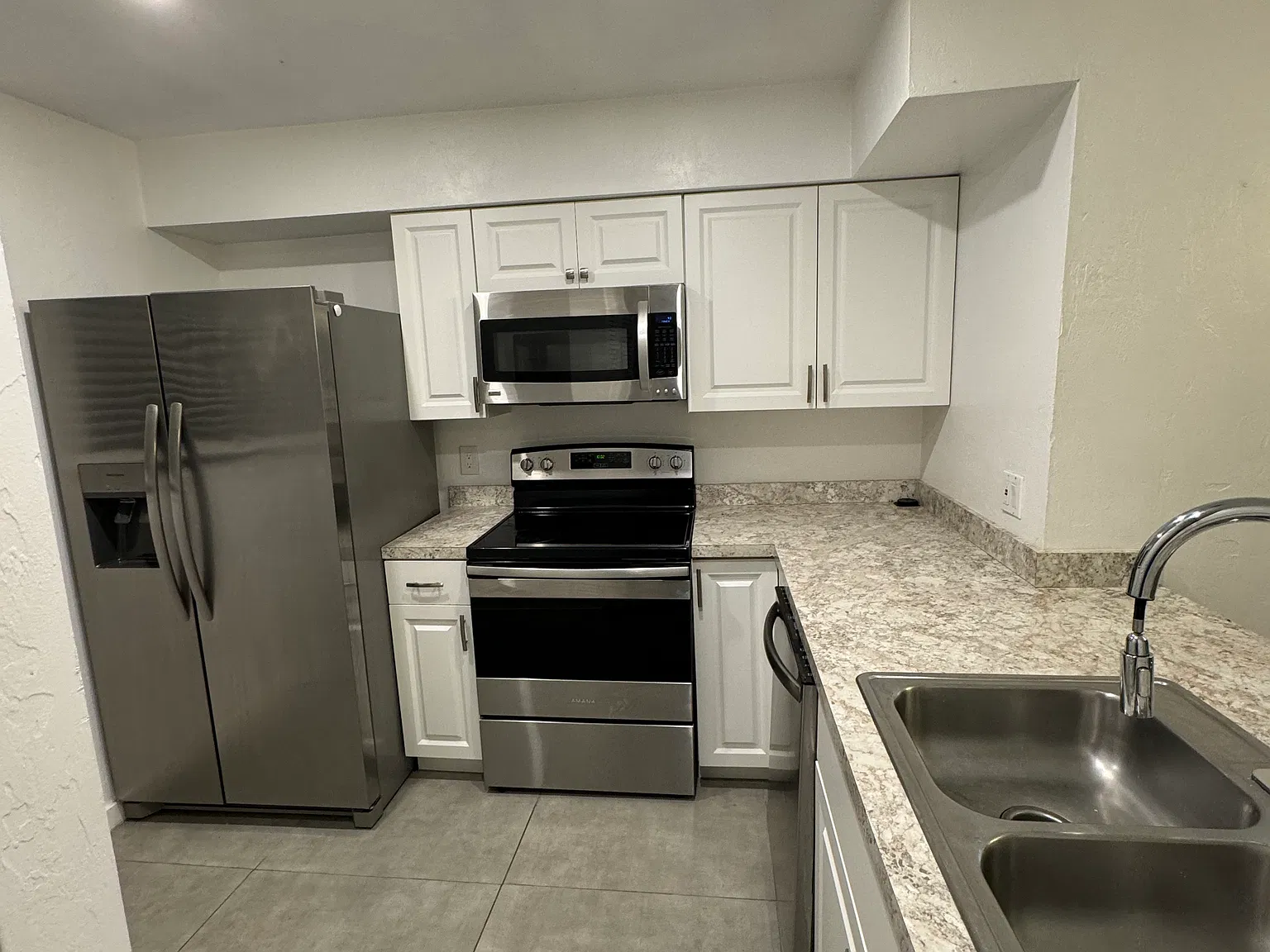 2 bed, 1.5 bath, 1046 sqft, $1,550 — Photo 1