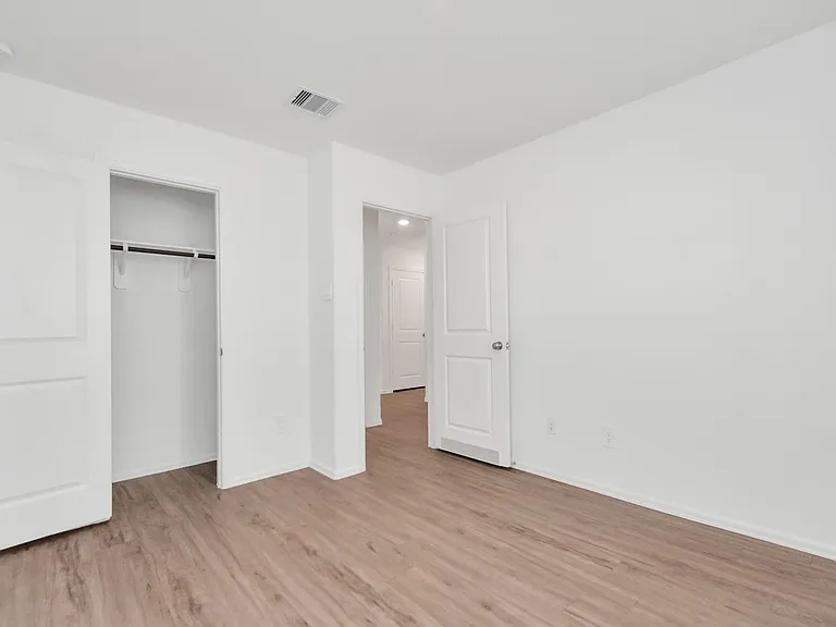 24207 Becker Hollow Ln — Photo 18
