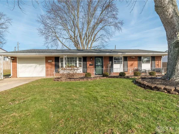 1246 Severs Dr, Piqua, OH 45356