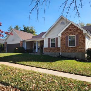 10 Rhinegarten Dr, Florissant, MO, 63031