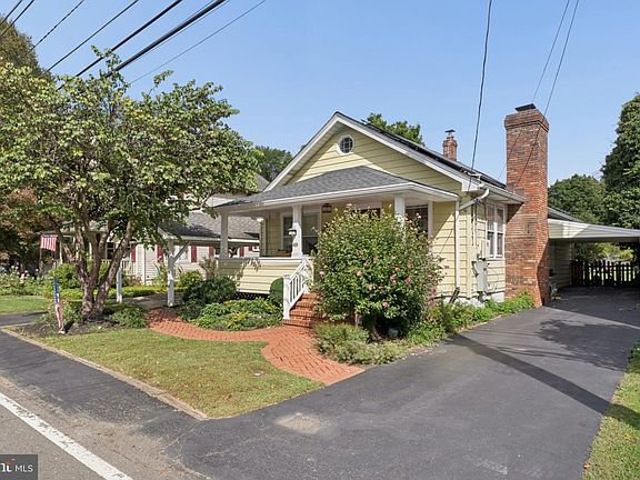 3rd image of 49 Laurel Ave