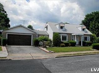 332 Calvert St, Whitehall, PA 18052