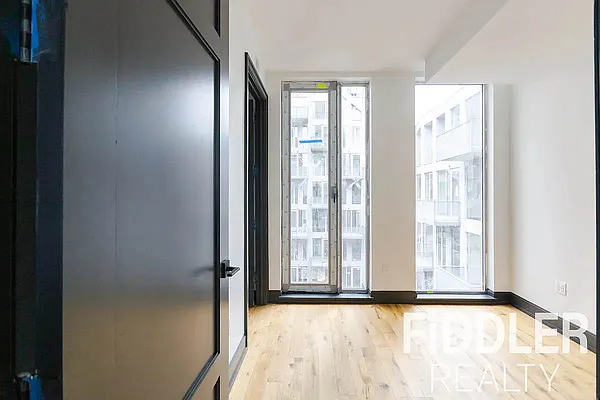 Rented by The KCI Group | media 3