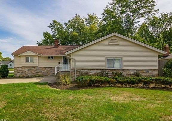 2nd image of 705 Cheriton Dr