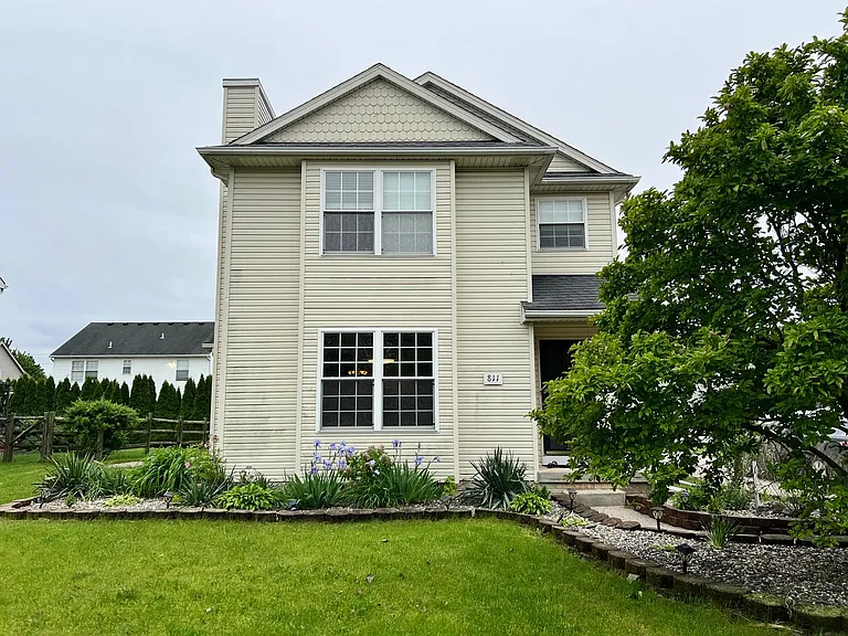 811 wood sorrel ln