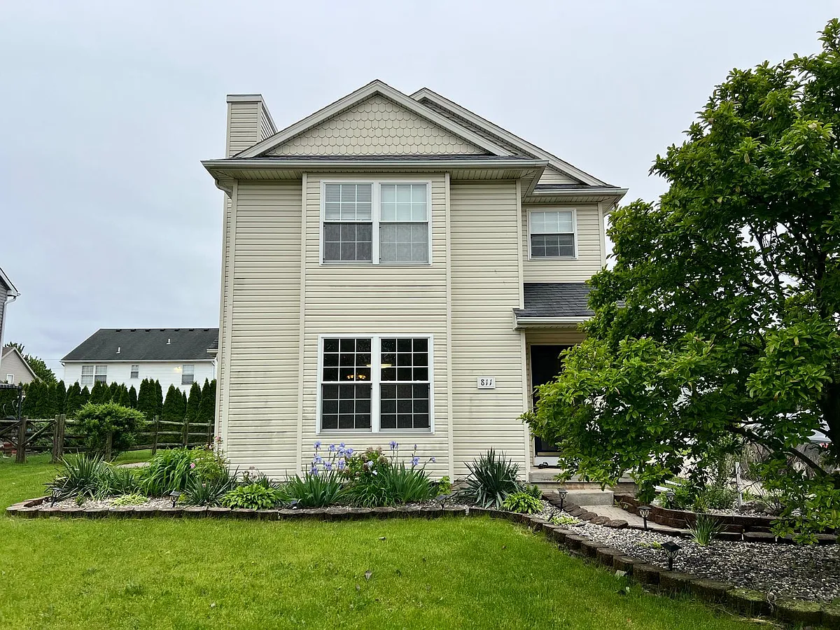 811 wood sorrel ln - 811 Wood Sorrel Ln