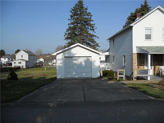 2nd image of 105 Seslar St