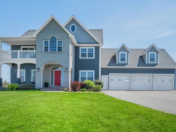 5929 Saint Peters Rd, Saint Peters Bay, PE C0A 2A0