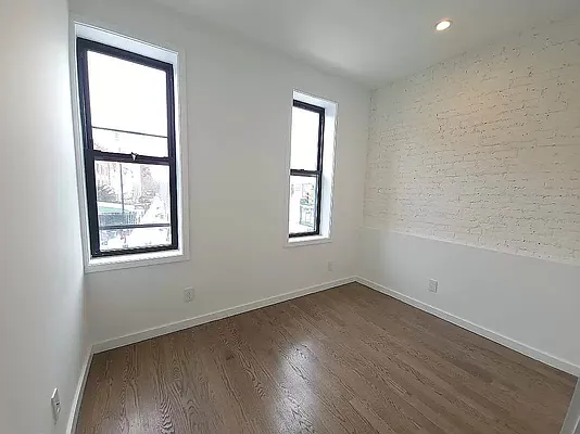 Rented by TorsX Inc | media 7